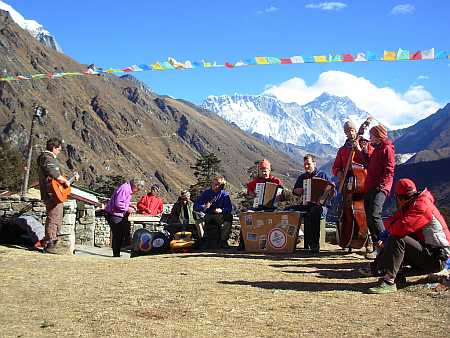 21 MusikVorDemMountEverest